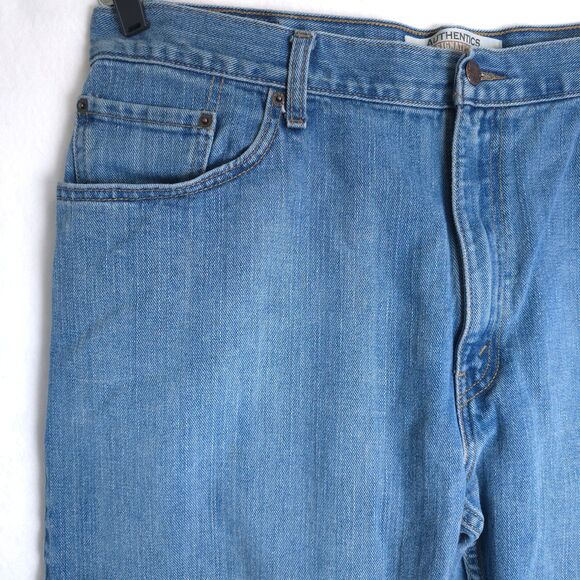 Authentics Signature by Levi Jeans Mens 40x30 Blue Denim Straight Classic Casual - Picture 2 of 11